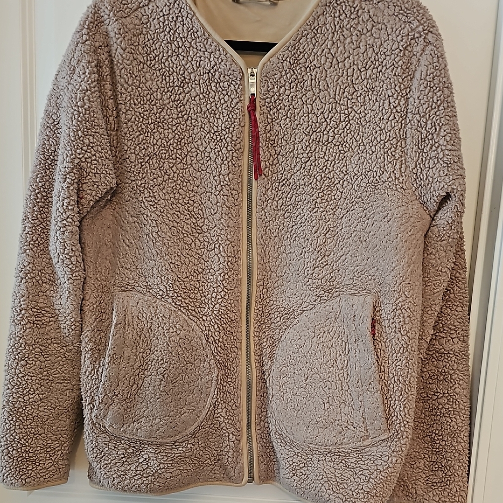 393. Lululemon Oh So Sherpa Full Zip